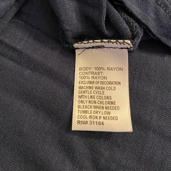 Junior’s Tank Top - Picture 3 of 4